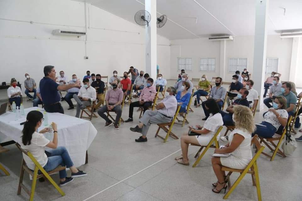 El Gobernador inició una nutrida agenda de trabajo con intendentes